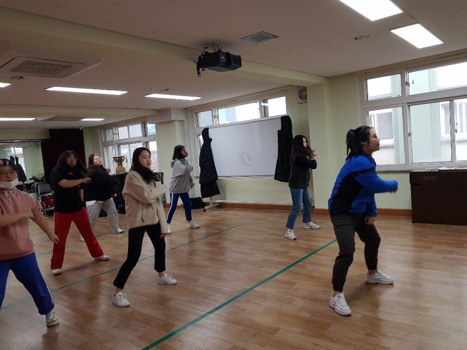 KakaoTalk_20181128_215233260 (1).jpg