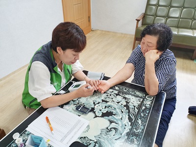 19.08.08. 찾아가는 이동복지관 송정리경로당 3.jpg