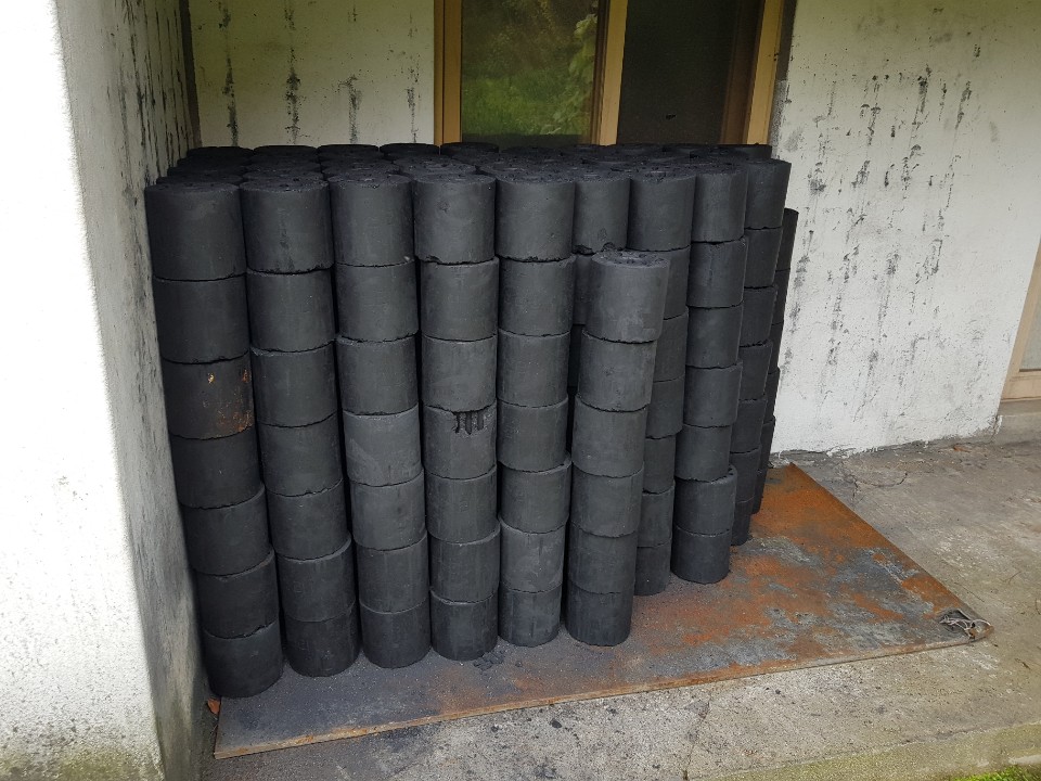 서석 연탄 300장.jpg