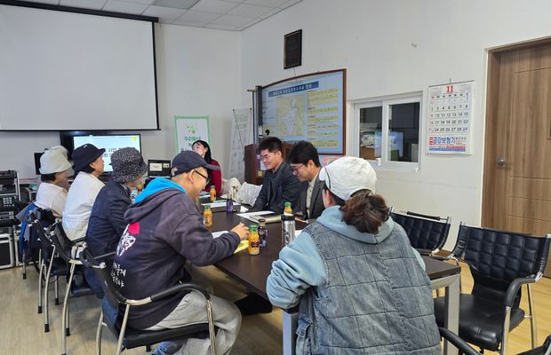 우리동네녹색톡파원 11월 정기회의 진행